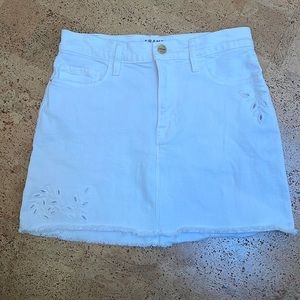 Frame white mini eyelit denim skirt